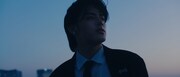 ISSEI「サイレントミッドナイト」ミュージックビデオより。©︎TOBE Co., Ltd.