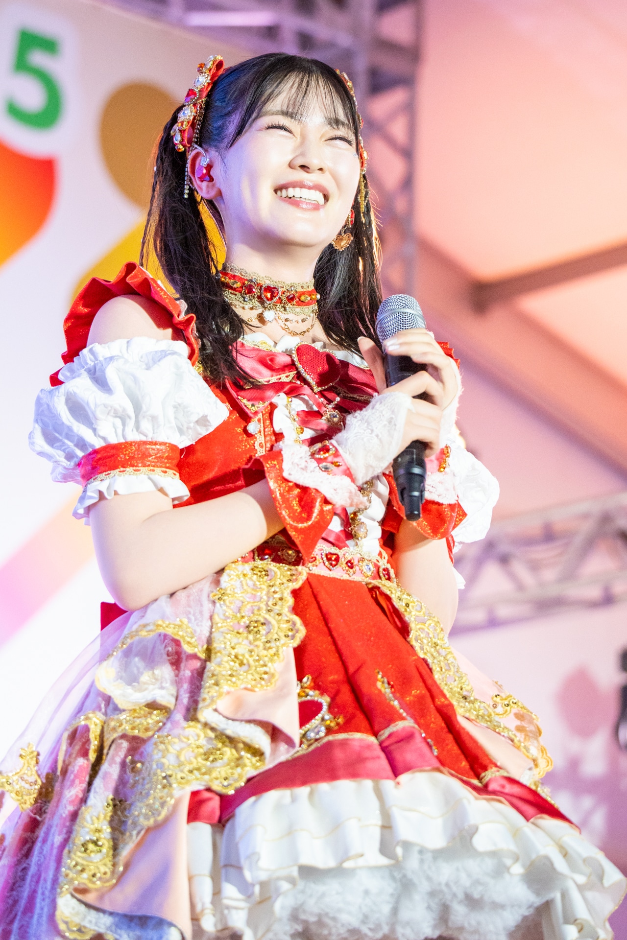 坂井仁香