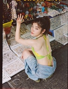 セントチヒロ・チッチの写真集「千尋」の掲載ショット。(撮影:大辻隆広)©︎講談社
