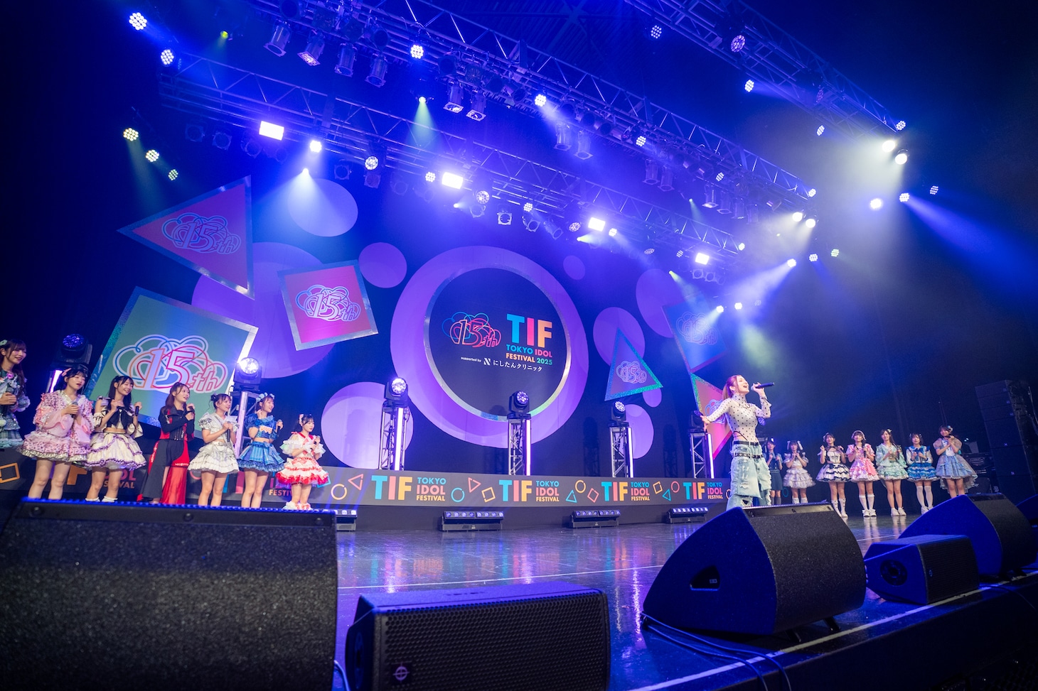「後藤真希デビュー25周年♡レジェンドコラボステージ」の様子。