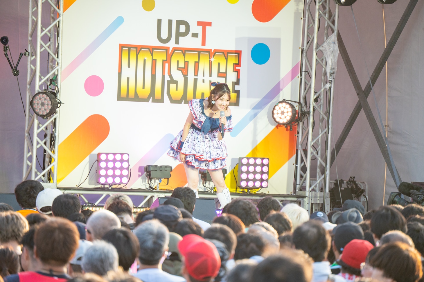柏木由紀「TIF」ソロステージ！懐かしのAKB48楽曲連発でアイドルファンを沸かせる