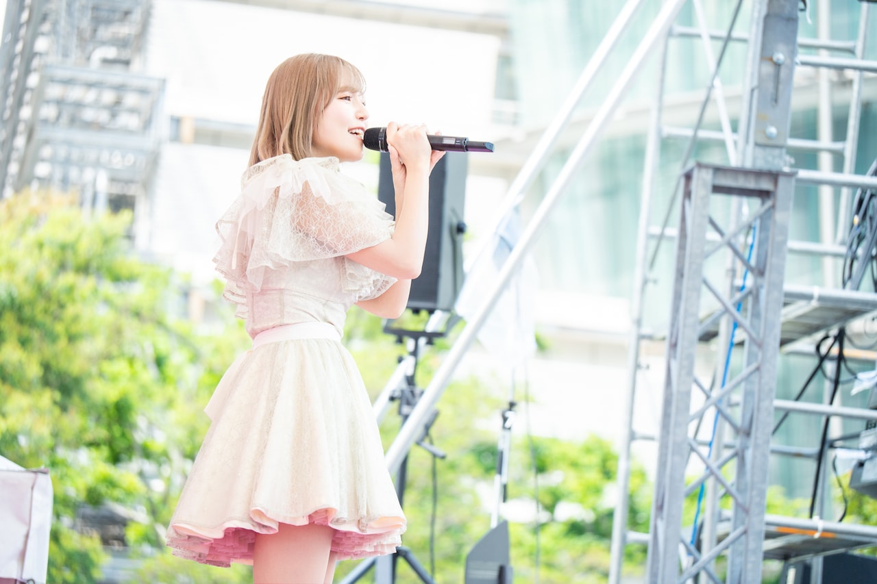 諸橋沙夏 直筆 ヨリ とくべチュして 歌唱衣装① 諸橋沙夏 直筆 ヨリ とくべチュして 歌唱衣装① - メルカリ