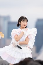 新井ひとみ