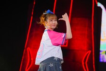 佐々木彩夏（撮影：上飯坂一）