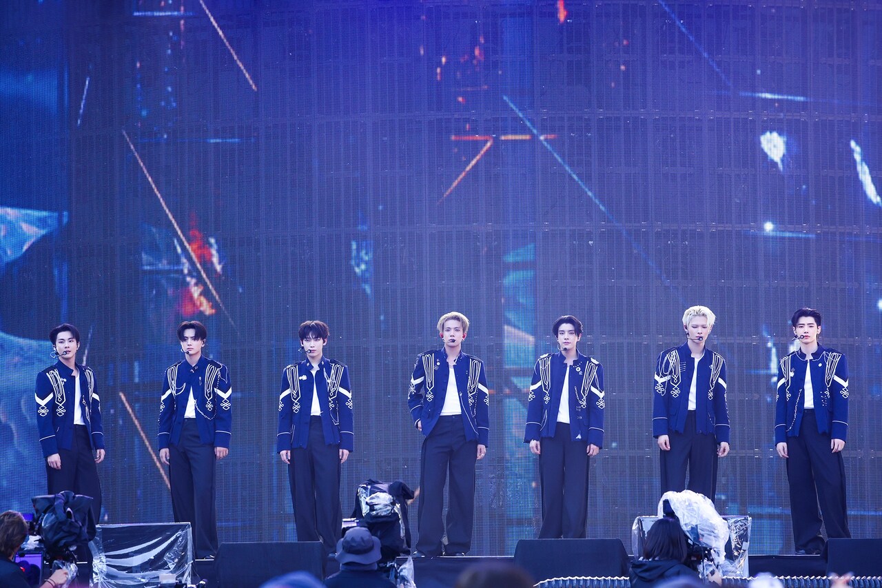ミュージック ENHYPEN/WORLD TOUR ニュース ｜ ENHYPEN JAPAN OFFICIAL SITE