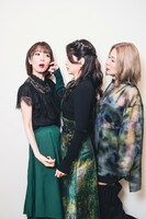 じゃれ合うメロン記念日。