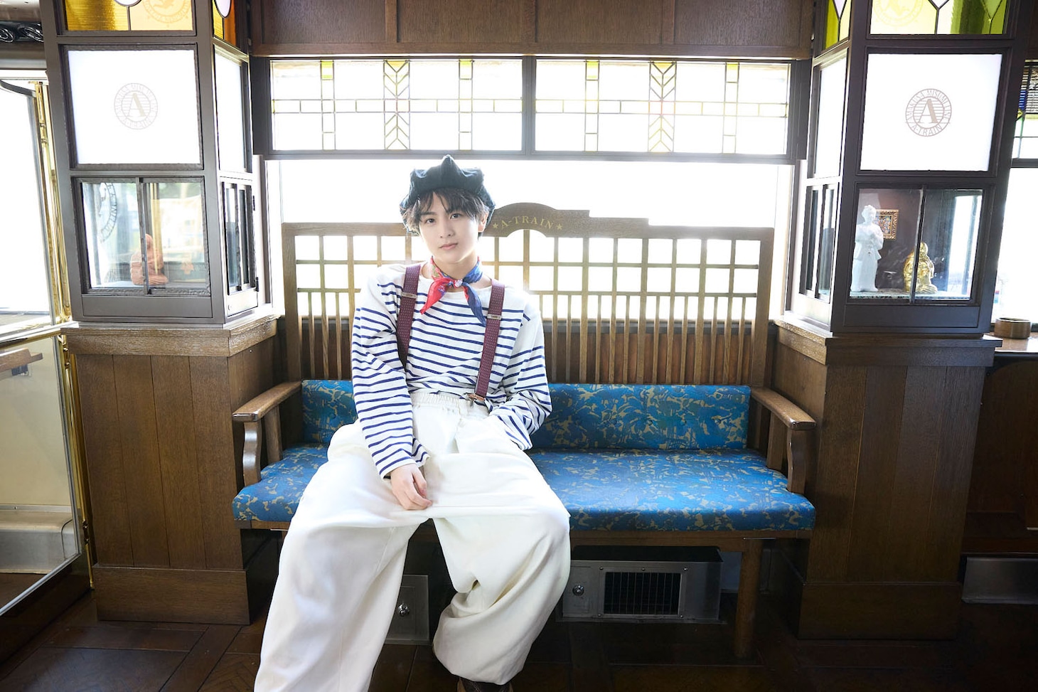 柏木悠1st写真集「19→20」より。（撮影：諸井純二）©︎KADOKAWA