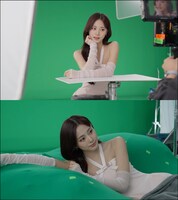 ツウィ（TWICE）出演「ヴィセ エッセンス プランプバーム」CMメイキング映像より。