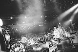 「the cabs tour 2025 “再生の風景”」東京・LIQUIDROOM公演の様子。(Photo by Kazma Kobayashi)