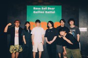 「ライブナタリー “Base Ball Bear × Galileo Galilei” -2025- 東京」開演前のメンバー。（撮影：タマイシンゴ）