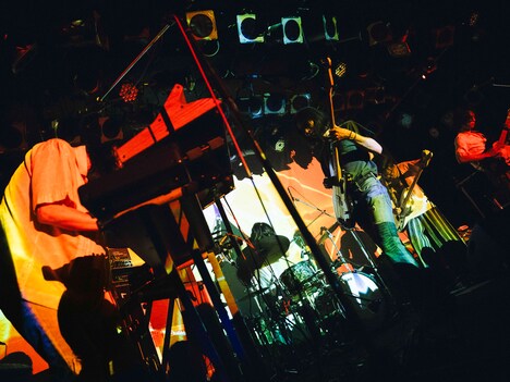 HAPPY（Photo by Kippei）