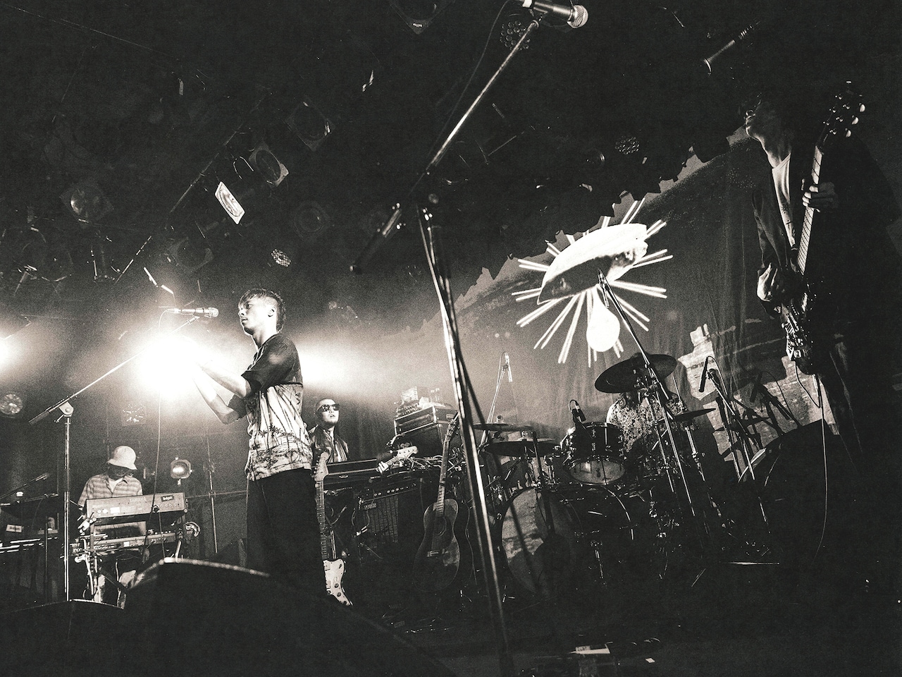 Hedigan'sとHAPPY、共鳴する2組がそれぞれのスタイルで魅せた「AWAI」第2回