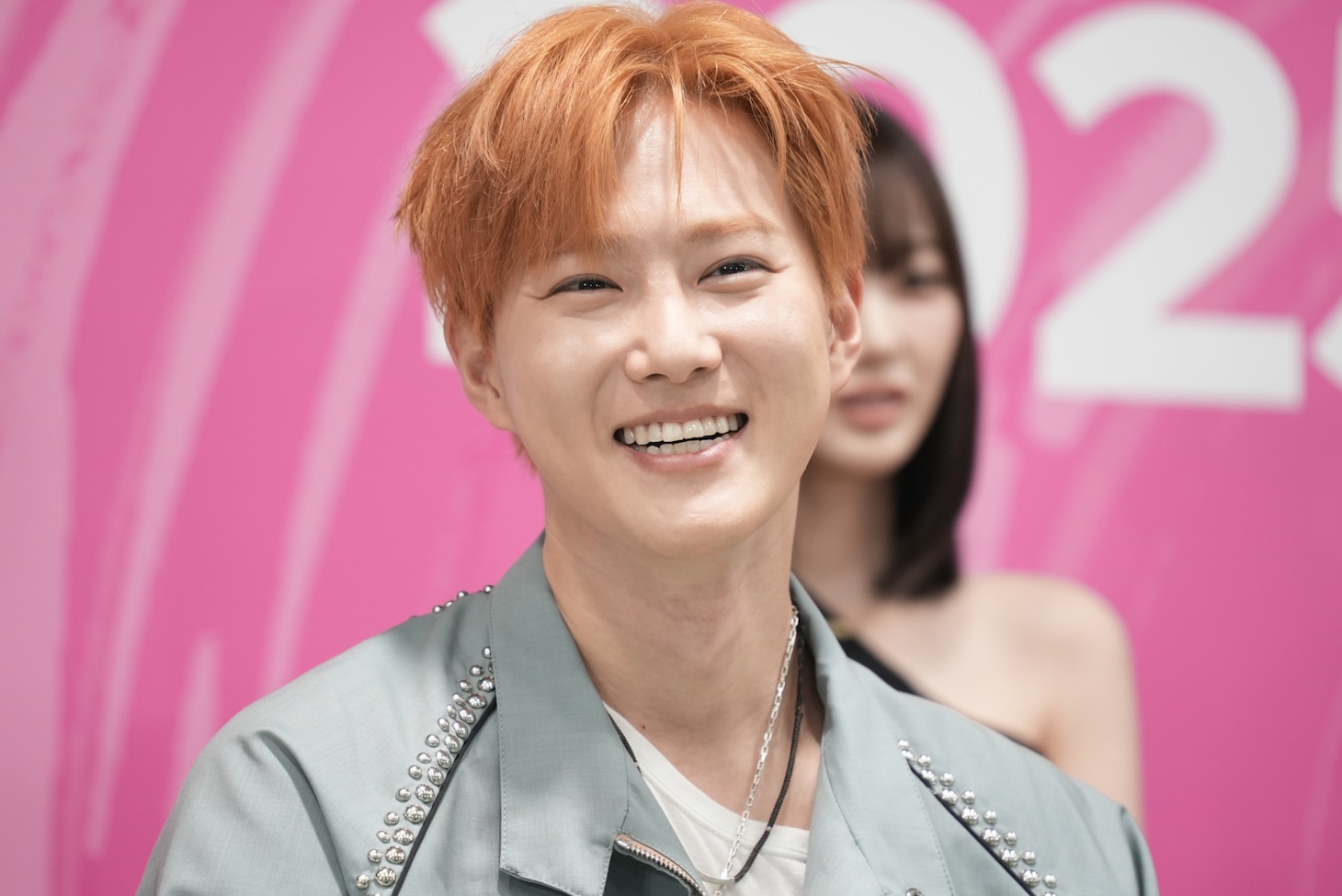 スホ（EXO）