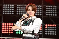 主人公の万津莫 / 仮面ライダーゼッツを演じる今井竜太郎。©︎2025 石森プロ・テレビ朝日・ADK EM・東映