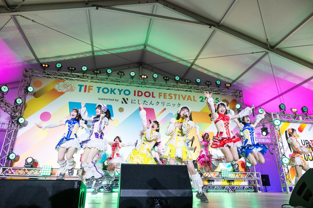 虹のコンキスタドール - 「TIF」でアイドル214組熱演