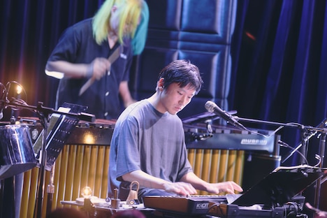 蓮沼執太(Photo by YUKI KAWASHIMA)