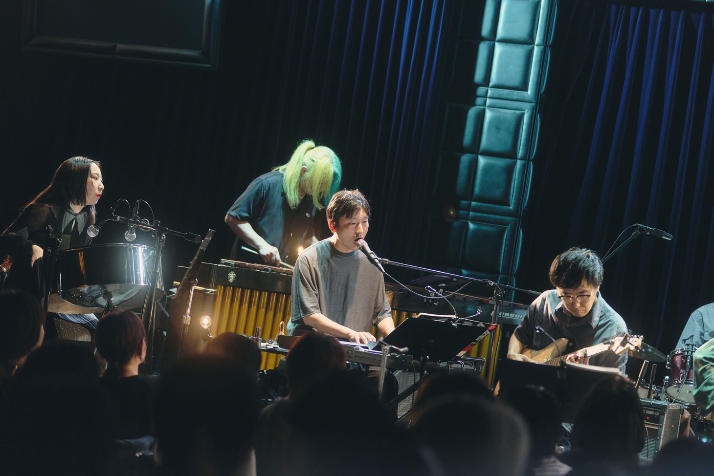 「蓮沼執太フィル × BNT 2025」の様子。（Photo by YUKI KAWASHIMA）