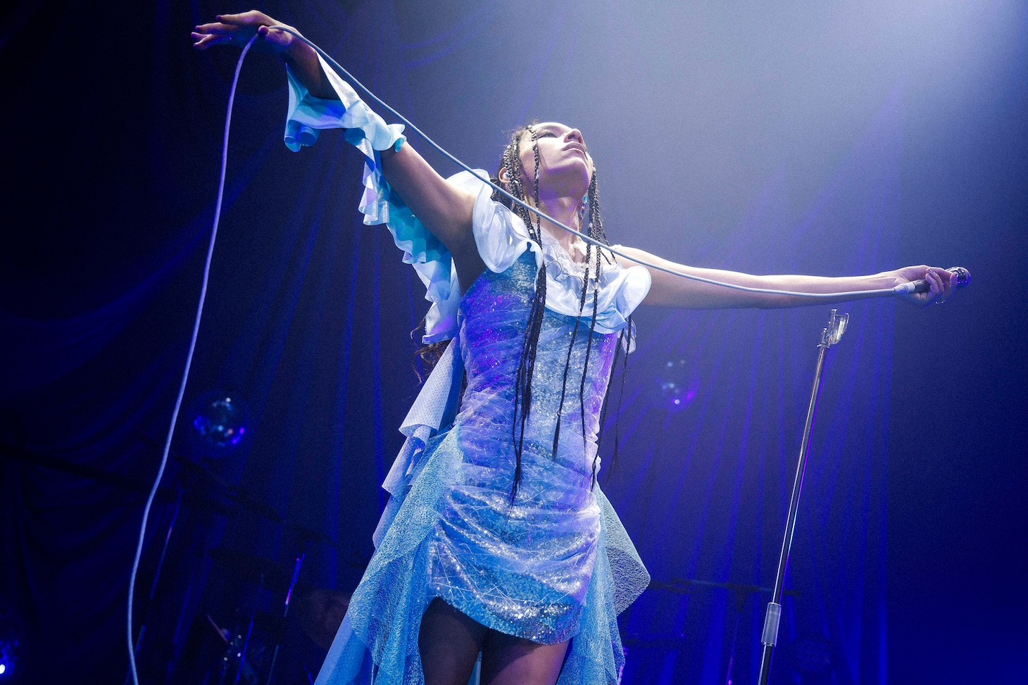 アヴちゃん（Vo）（撮影：森好弘）