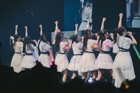 「ばってん少女隊10周年記念ライブ」の様子。（撮影：清水舞）