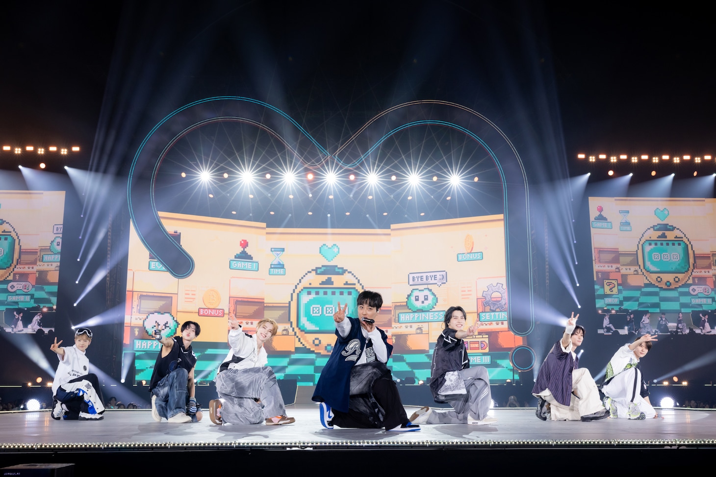 KANGTA × MALE GROUP（撮影：田中聖太郎写真事務所）