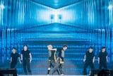 MARK × HAECHAN(撮影:田中聖太郎写真事務所)