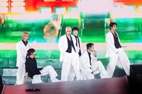 NCT 127（撮影：田中聖太郎写真事務所）