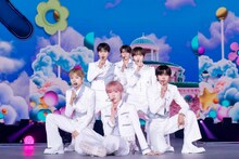 NCT WISH（撮影：田中聖太郎写真事務所）