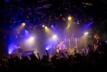 「shallm 1st LIVE TOUR 2025 一揆」の様子。（撮影：飛鳥井里奈）