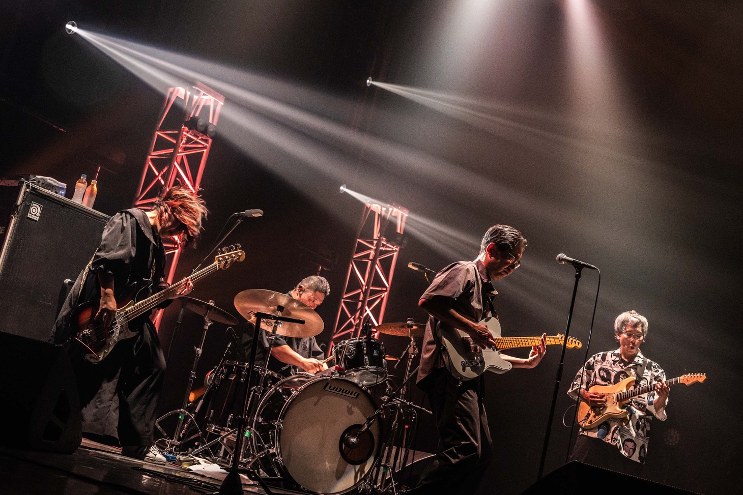 ZAZEN BOYS（撮影：曽我美芽）