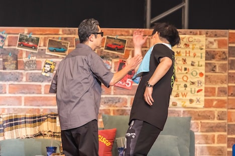 左から向井秀徳、グランジ遠山。（撮影：曽我美芽）