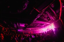 ドミコのライブの様子。（撮影：石倉風輝）