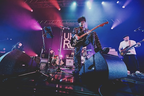 椿屋四重奏2025のライブの様子。（撮影：河本悠貴）