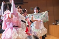 客席通路で歌う#ババババンビ。