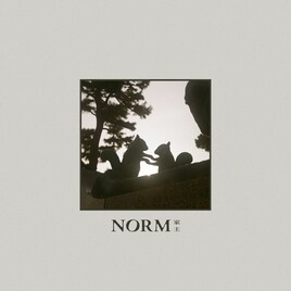 家主が新作EP「NORM」発売、ライブアルバム「INTO THE DOOM」CDも