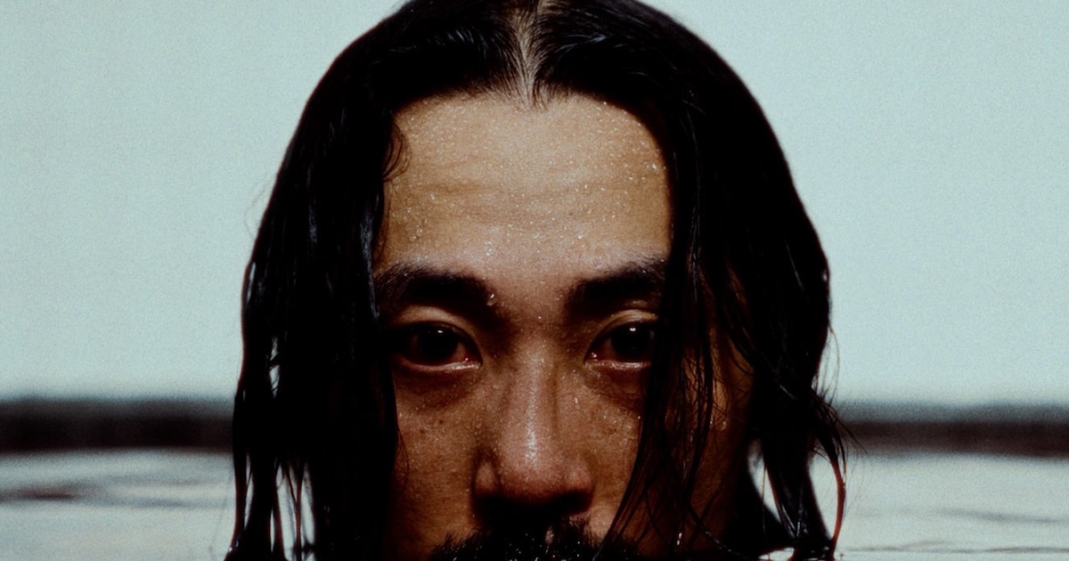 Jin DoggがR-指定とまさかのコラボ、Benjazzyやguca owlらも参加した 