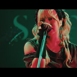 shallm、ツアーファイナルの模様収めた「ゾンビ」ミュージックビデオ公開