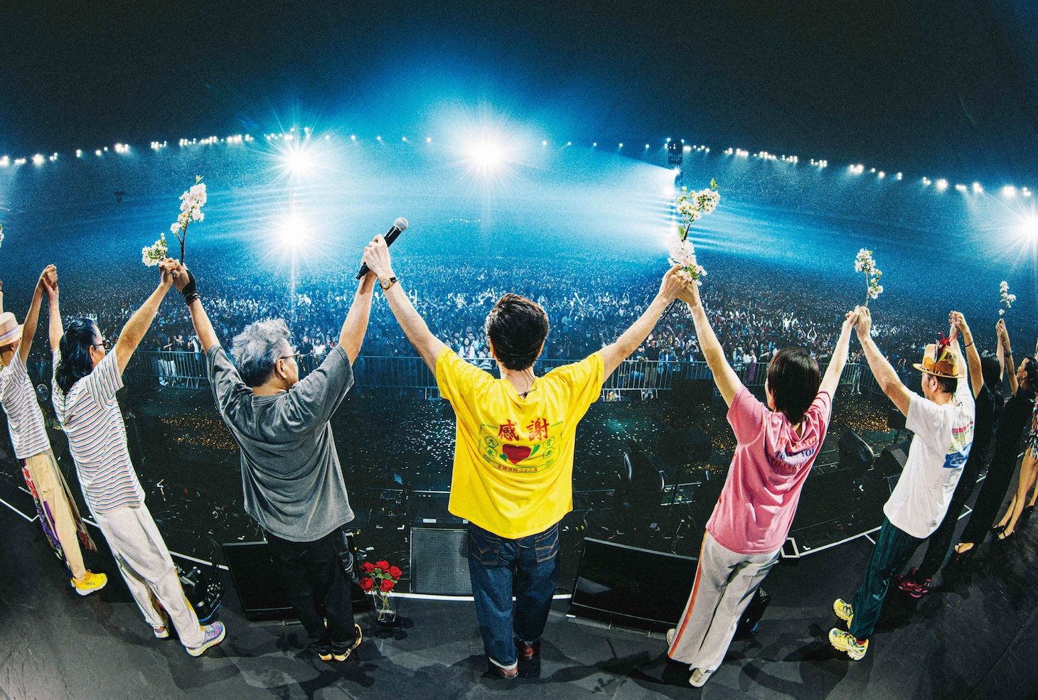 サザンオールスターズ「LIVE TOUR 2025『THANK YOU SO MUCH!!』」特報映像より。