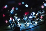青葉市子「Reflections of Luminescent Creatures」東京・サントリーホール公演の様子。(撮影:小林光大)