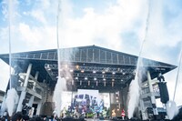 私立恵比寿中学「FAMIEN2025」初日公演の様子。