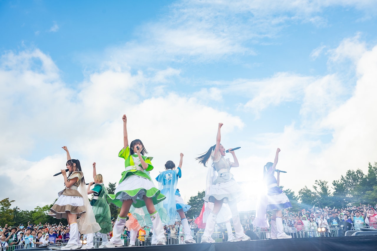 私立恵比寿中学「FAMIEN2025」初日公演の様子。