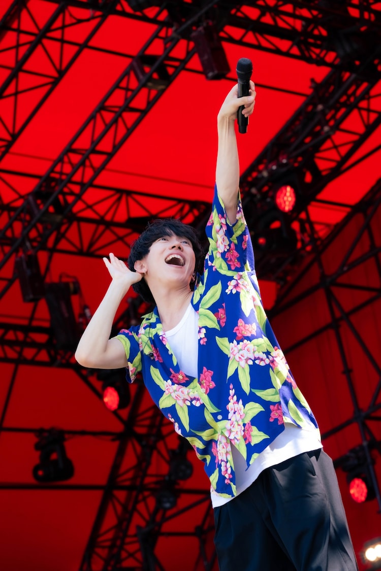 sumika ©RISING SUN ROCK FESTIVAL(撮影:藤川正典) - 石狩湾を熱狂で包んだ25回目の夜明け、「RISING ...