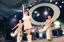 アイナ・ジ・エンド ©RISING SUN ROCK FESTIVAL（中央）（撮影：大峡典人）