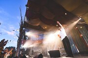 向井秀徳アコースティック＆エレクトリック ©RISING SUN ROCK FESTIVAL（撮影：山下聡一朗）