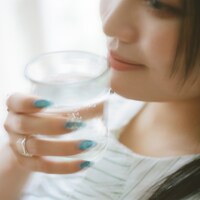 柏木ひなた「大好きで大嫌い / しゃるうぃーだんす」配信ジャケット