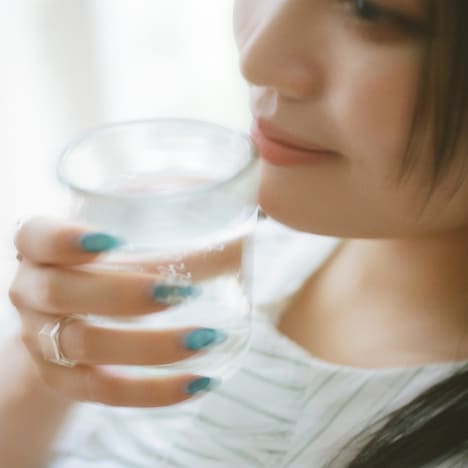 柏木ひなた「大好きで大嫌い / しゃるうぃーだんす」配信ジャケット