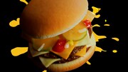 マクドナルドの新CM「LUNA CHEE」編より。