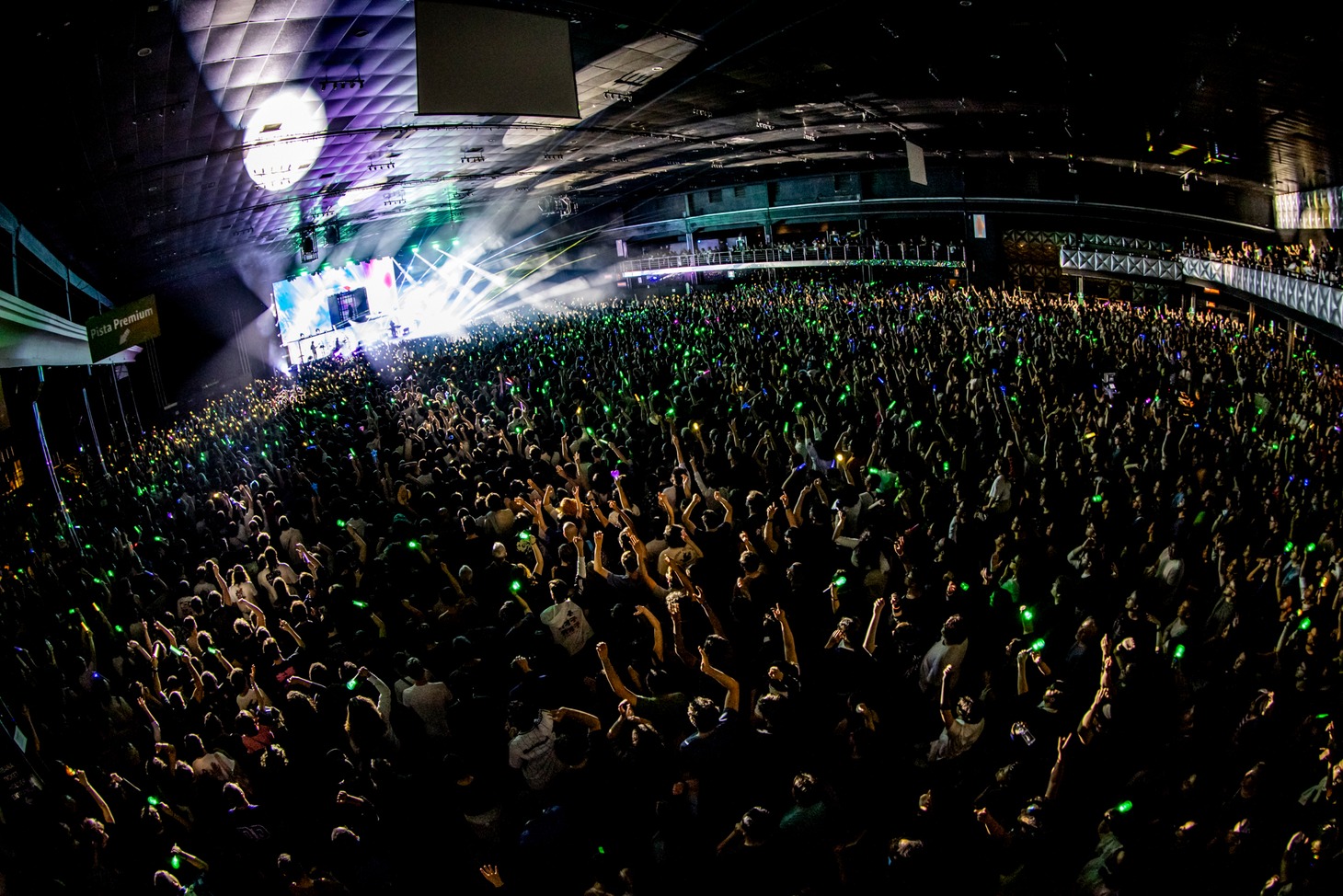 「Ado WORLD TOUR 2025 "Hibana" Powered by Crunchyroll」サンパウロ公演の様子。（Photo by Viola Kam［V'z Twinkle］）
