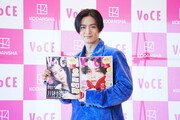 「VOCE」初の男性アンバサダーに就任した川村壱馬。