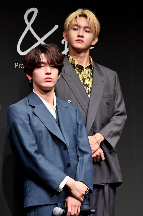 高塚大夢（前）と田島将吾（後）。