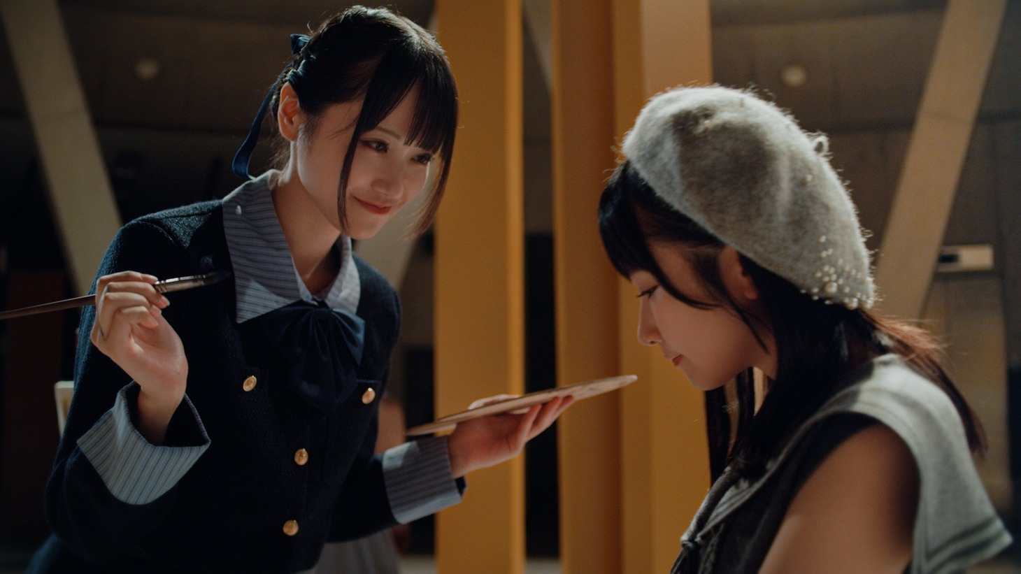STU48「傷つくことが青春だ」MVより。©STU／KING RECORDS